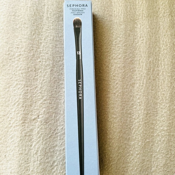 Sephora collection Pro shadow Brush #13 new - Picture 1 of 3